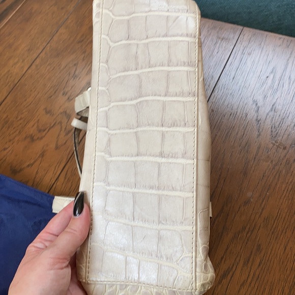 Authentic Dooney & Burke purse and matching wallet - Picture 13 of 15